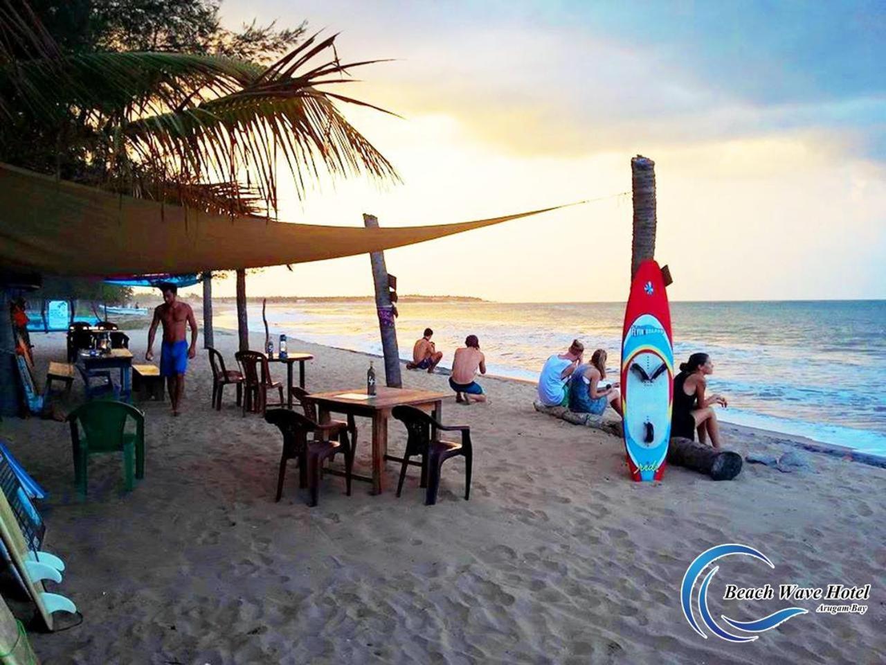 Beach Wave Hotel Arugam Bay Exterior foto