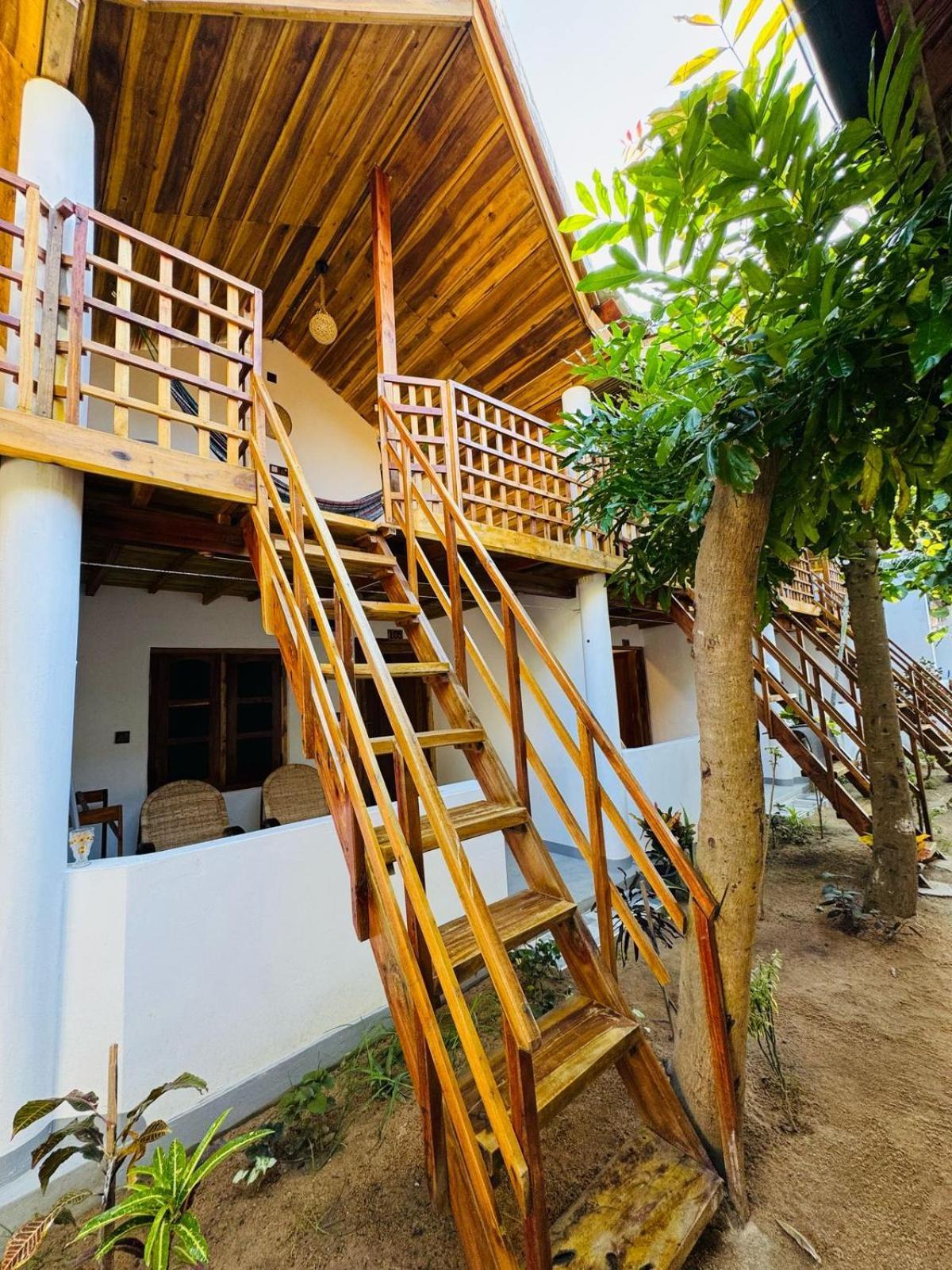 Beach Wave Hotel Arugam Bay Exterior foto